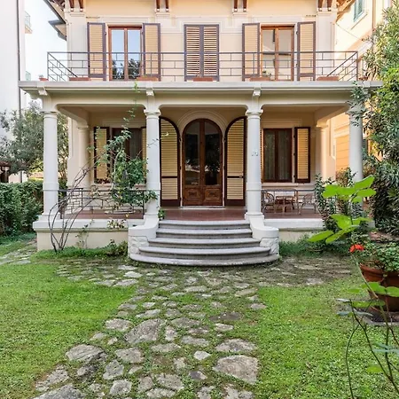 Puccini Casa de Férias *